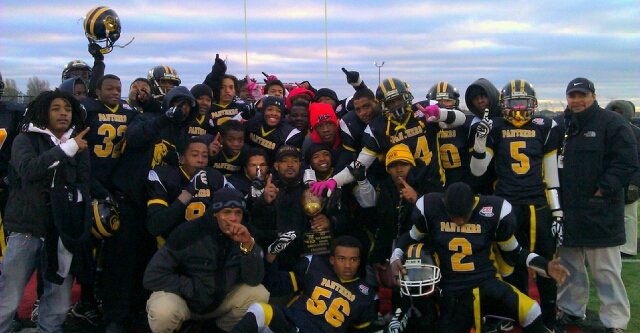 Ypsilanti Panthers Midget Team Championship Photo 2012.JPG